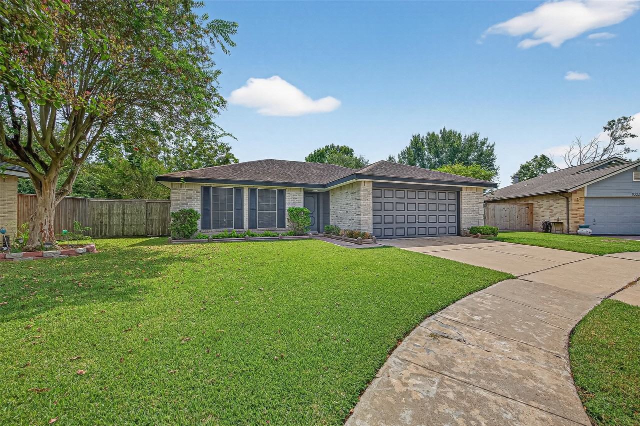 10327 Hollow Canyon Ct - Photo 2 of 30