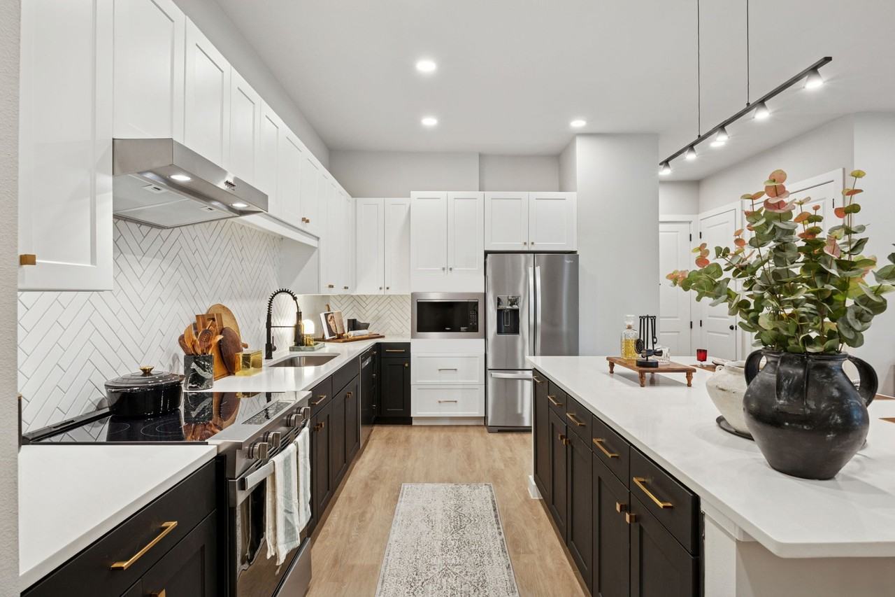 The Vickery - Photo 2 of 33