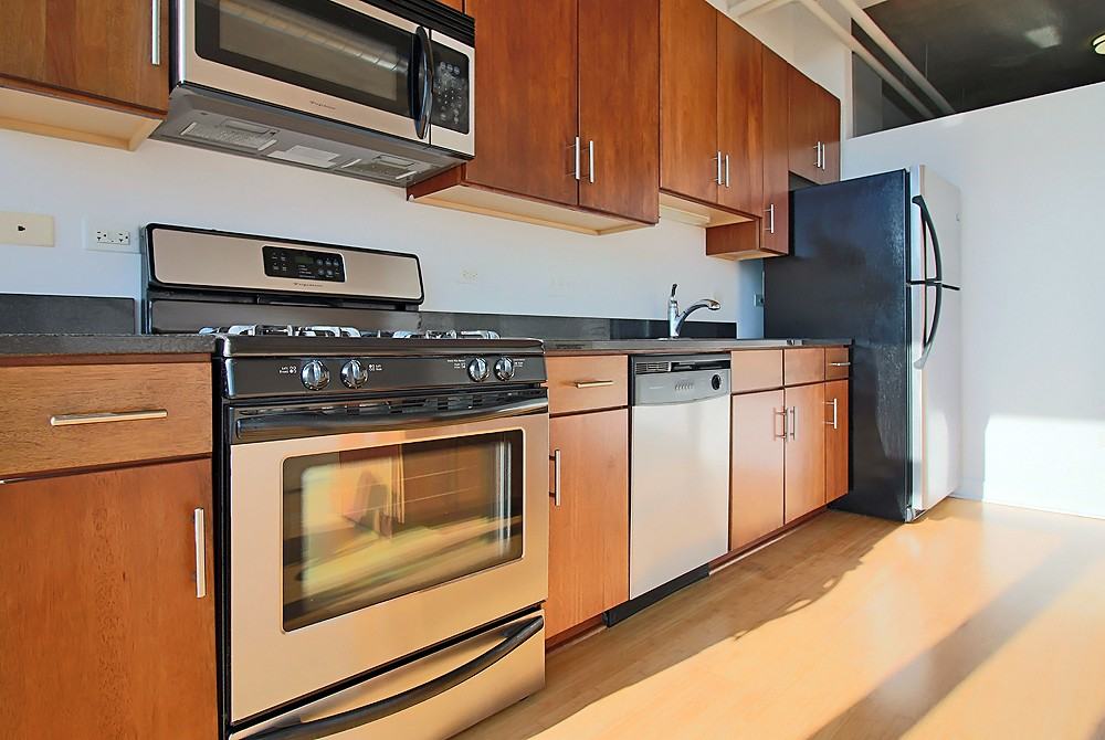 2138 S Indiana Ave #2-2LOFT - Photo 5 of 19