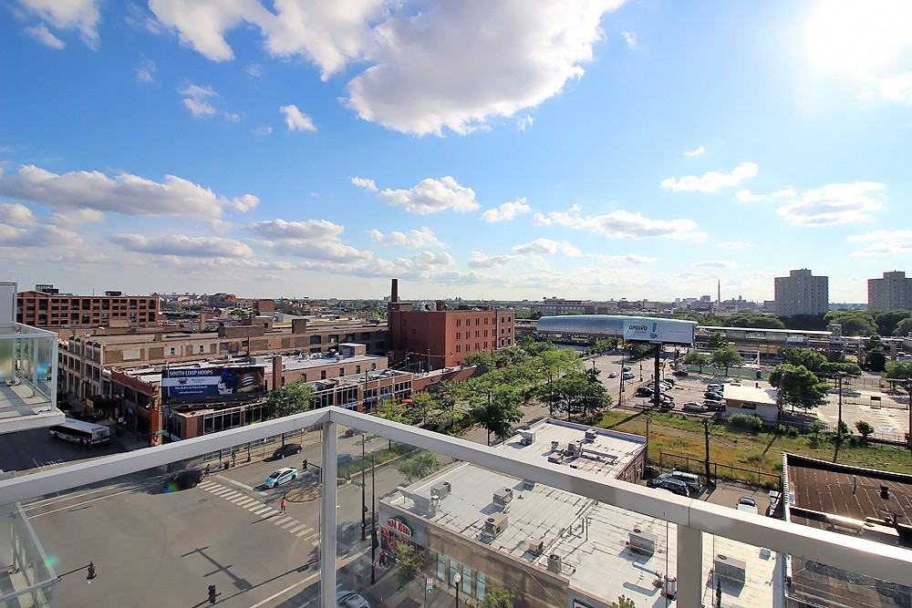 2138 S Indiana Ave #2-2LOFT - Photo 7 of 19