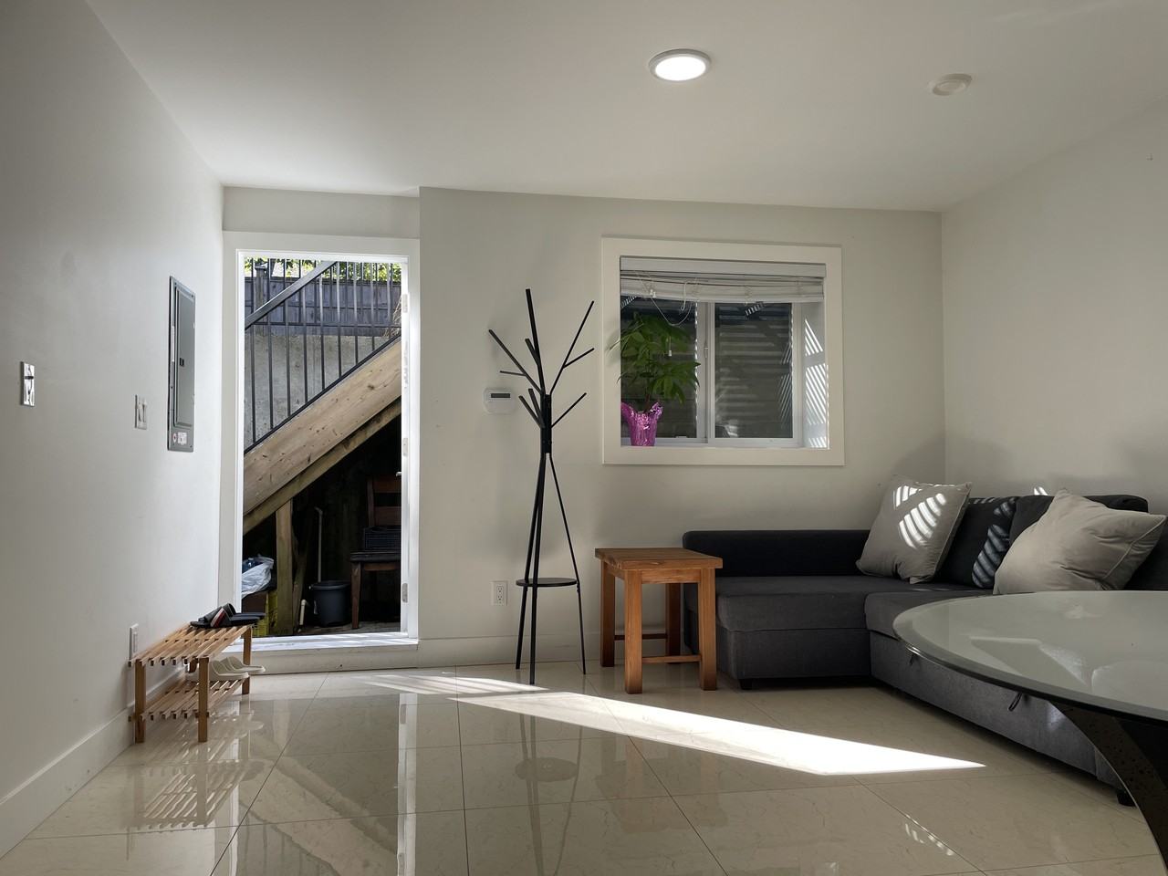 10908 162 Street - Photo 2 of 9