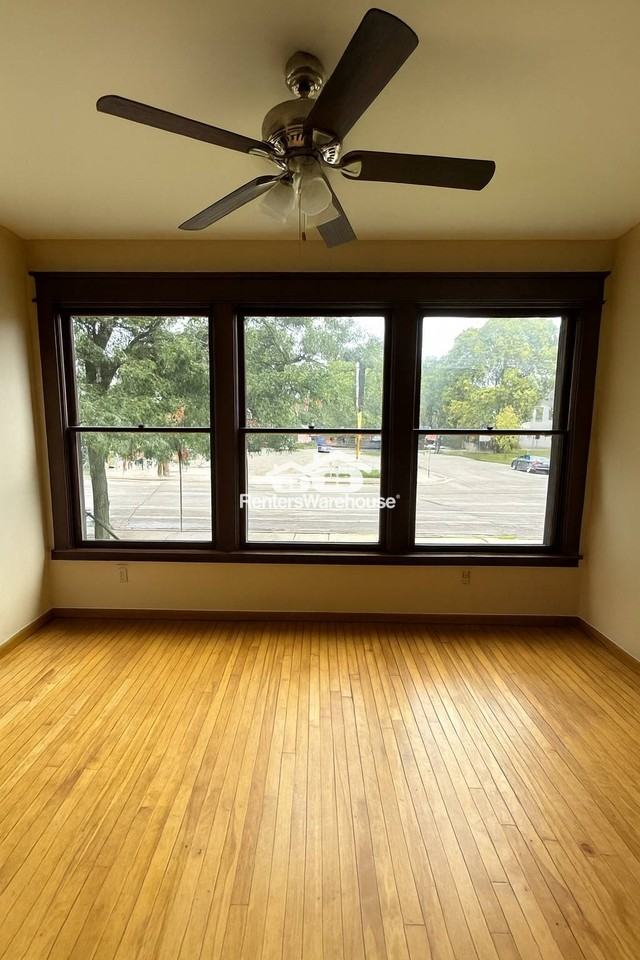 1700 Como Ave Se #1 - Photo 4 of 9