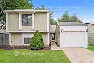 30W140 Wood Ct - Photo 1 of 1