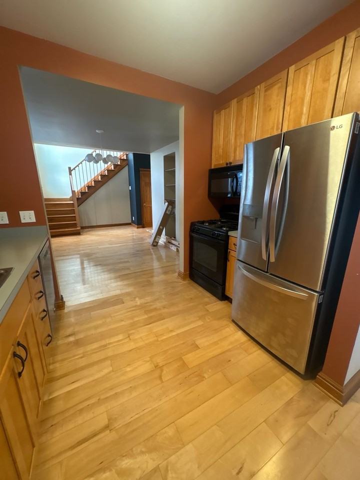 4408 Bridge Ave - Photo 6 of 12