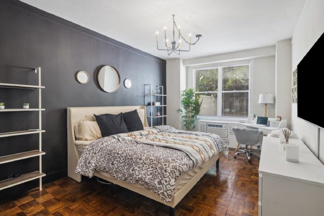 The Ashford NYC - Photo 3 of 50