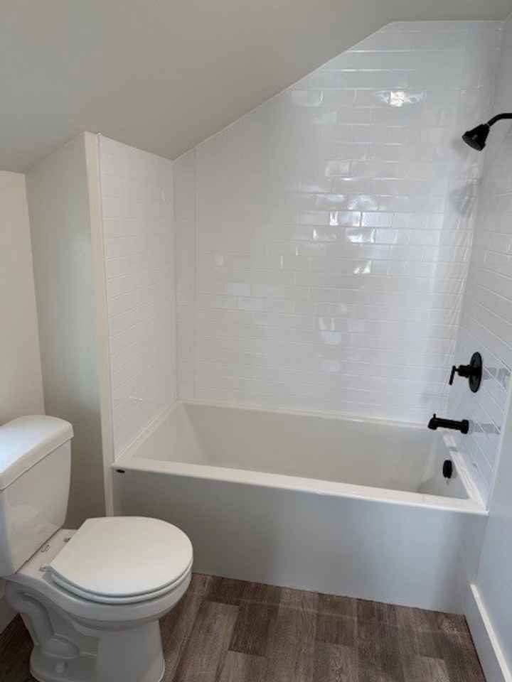250-Edgewater 7-Plex - Photo 5 of 5