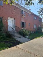 featured image of 1201 East Lakeside Avenue