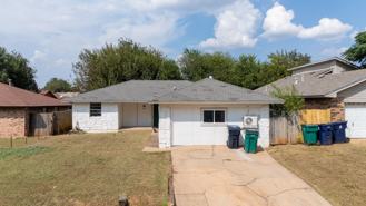 3317 Se 57th St - Photo 1 of 1