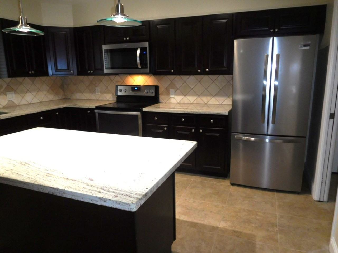 1190 Alturas Ave - Photo 5 of 19