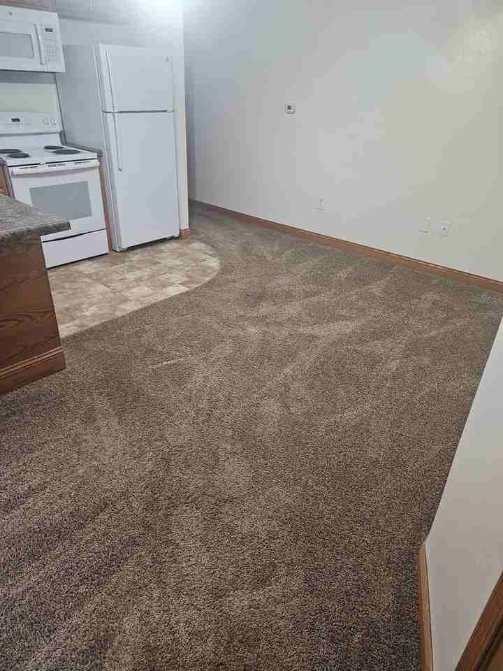 Caraville Apartments - Photo 2 of 16