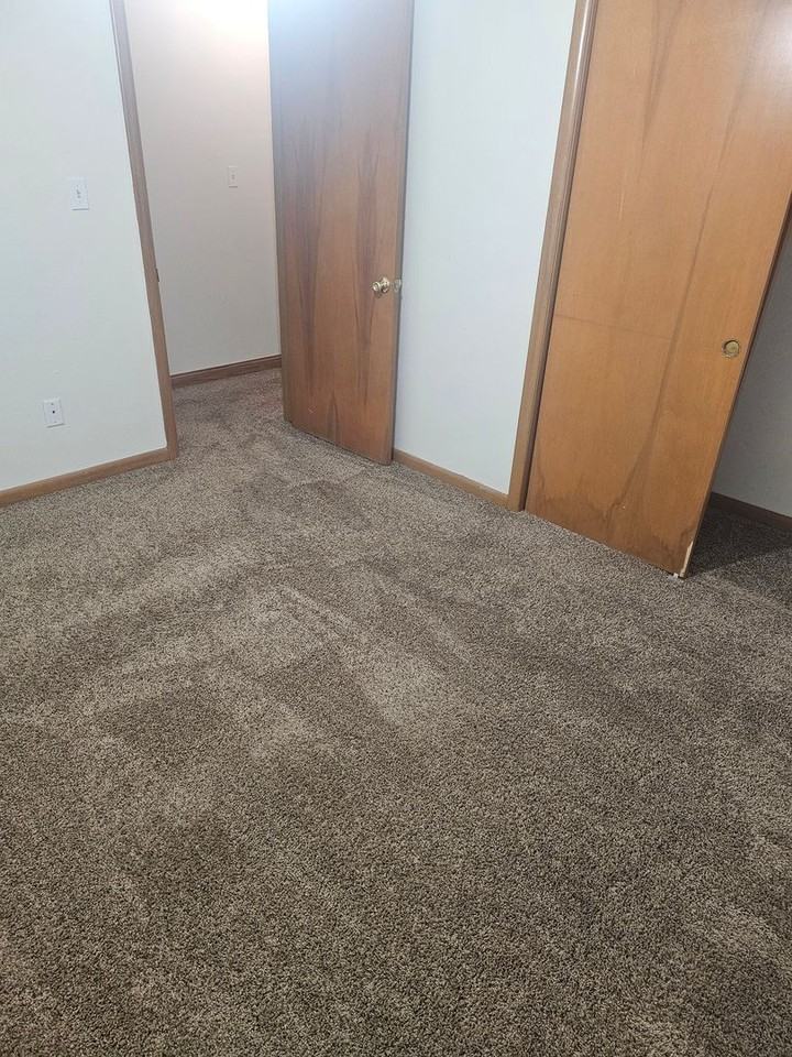 Caraville Apartments - Photo 4 of 16