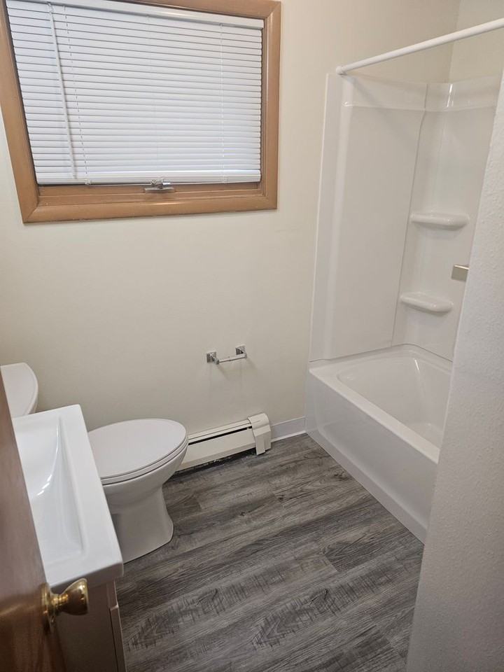 Caraville Apartments - Photo 6 of 16