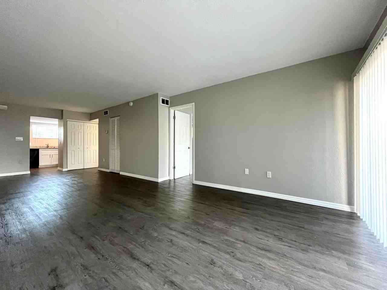 Raven at Ringling - Photo 2 of 16