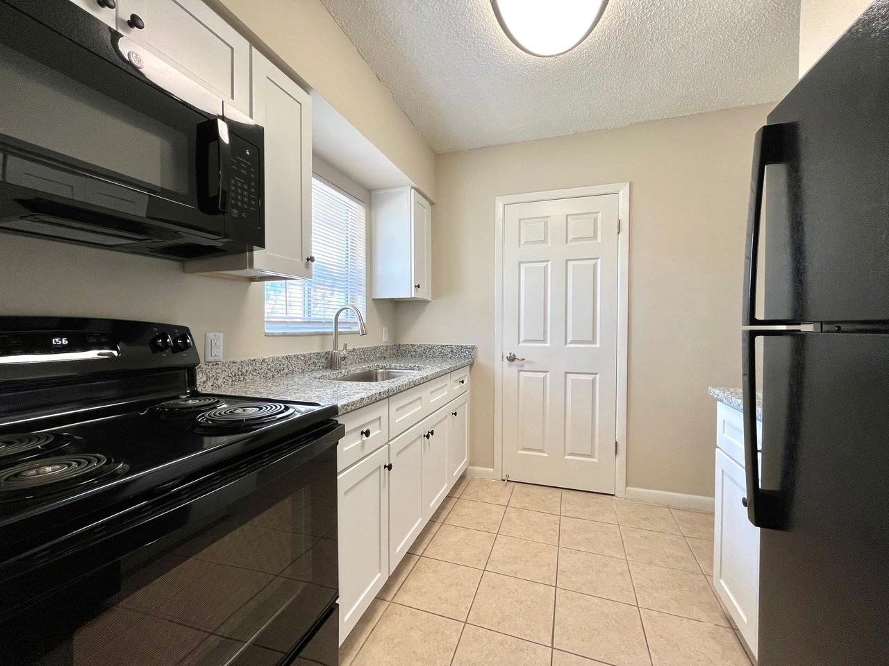 VillaDova - Photo 2 of 50