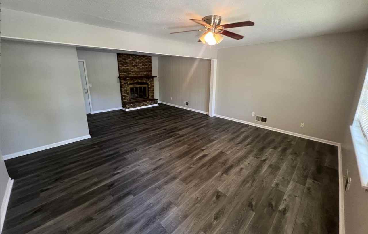 1907 Plymouth Court - Photo 2 of 17