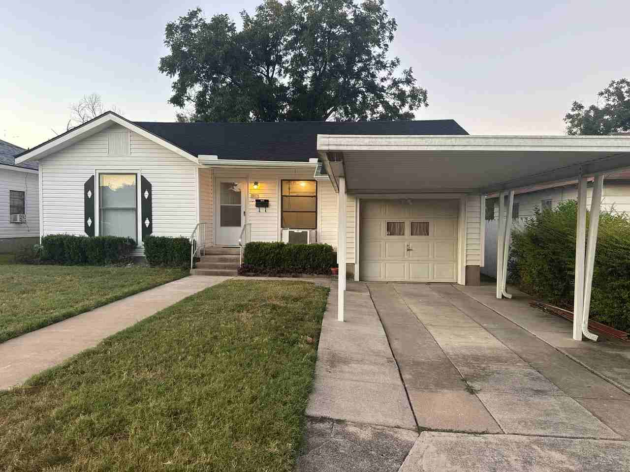 2811 W Avenue H - Photo 4 of 14