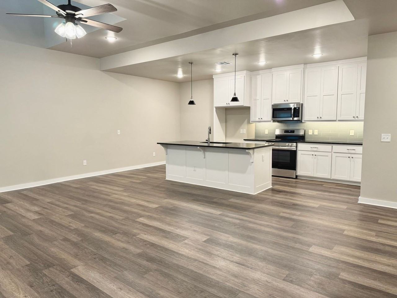 6616 Bentwood Villas Dr #A - Photo 2 of 14
