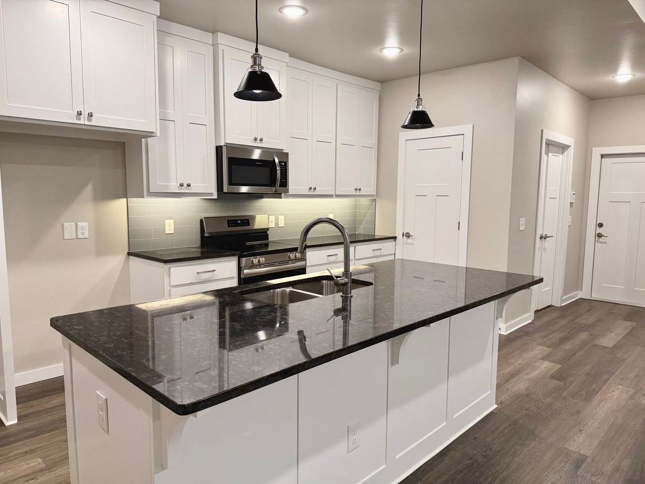 6616 Bentwood Villas Dr #A - Photo 3 of 14