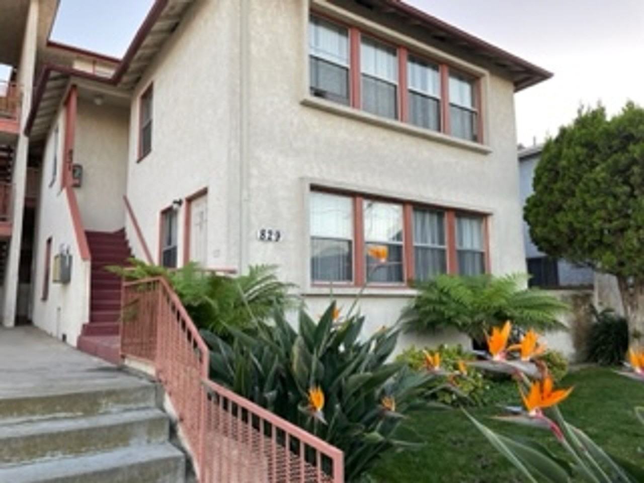 823-831 W. 25th Street - 831 - Photo 3 of 3