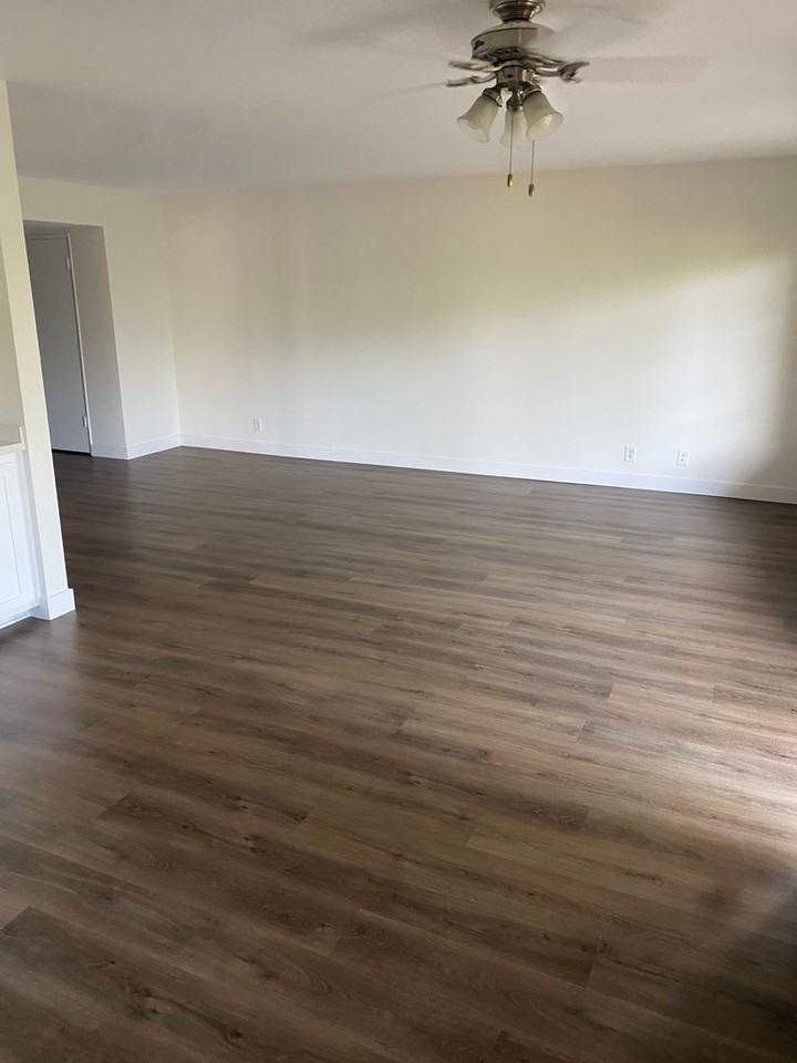 d8735 - Photo 2 of 27