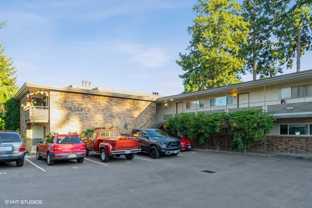 Van Lloyd Apartments - Photo 1 of 1
