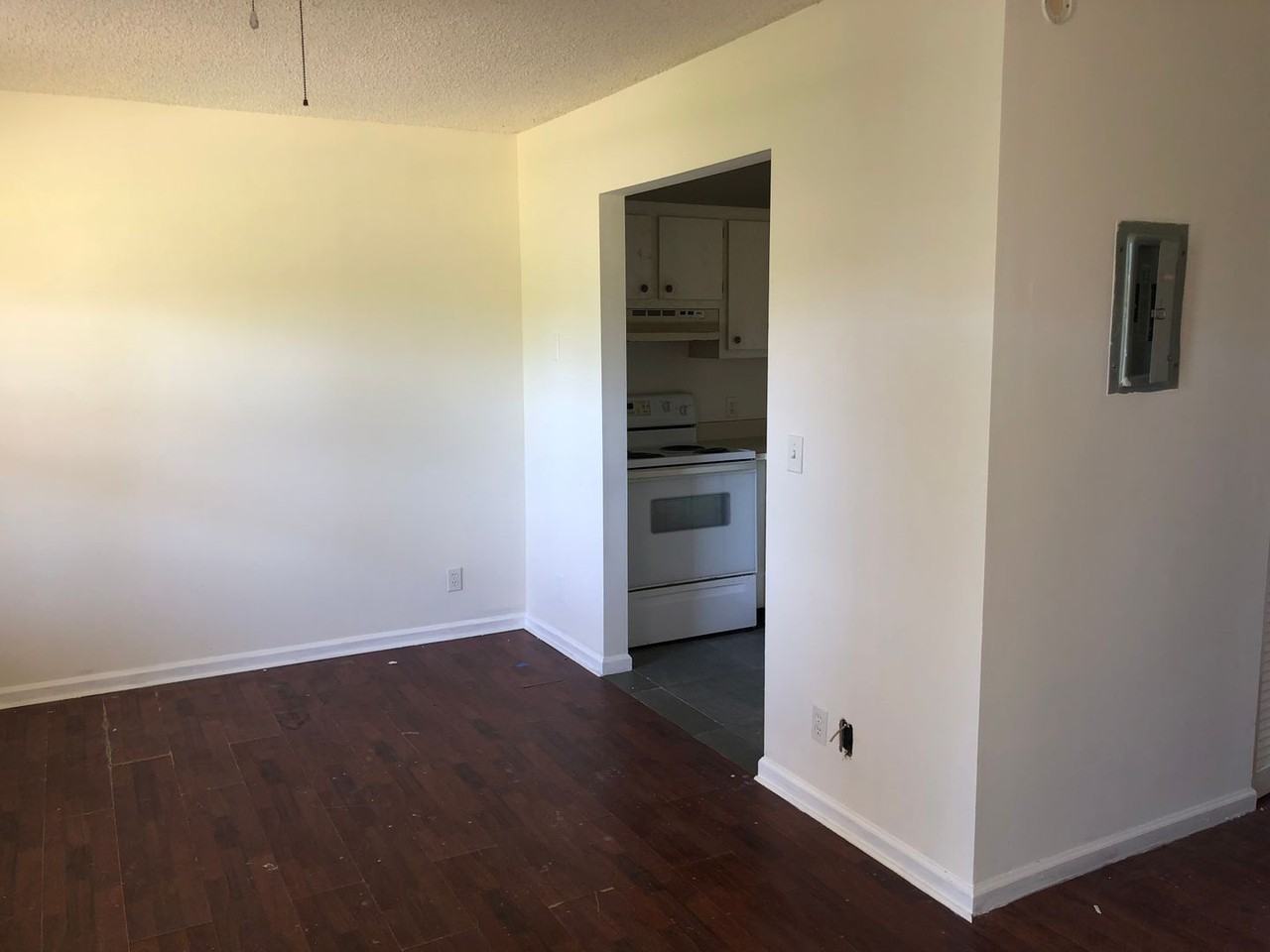 4913 Freedom Cir #504 - Photo 6 of 9