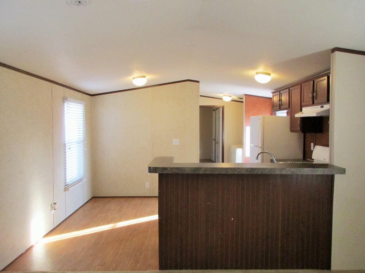 220 E 4th St - Photo 6 of 28