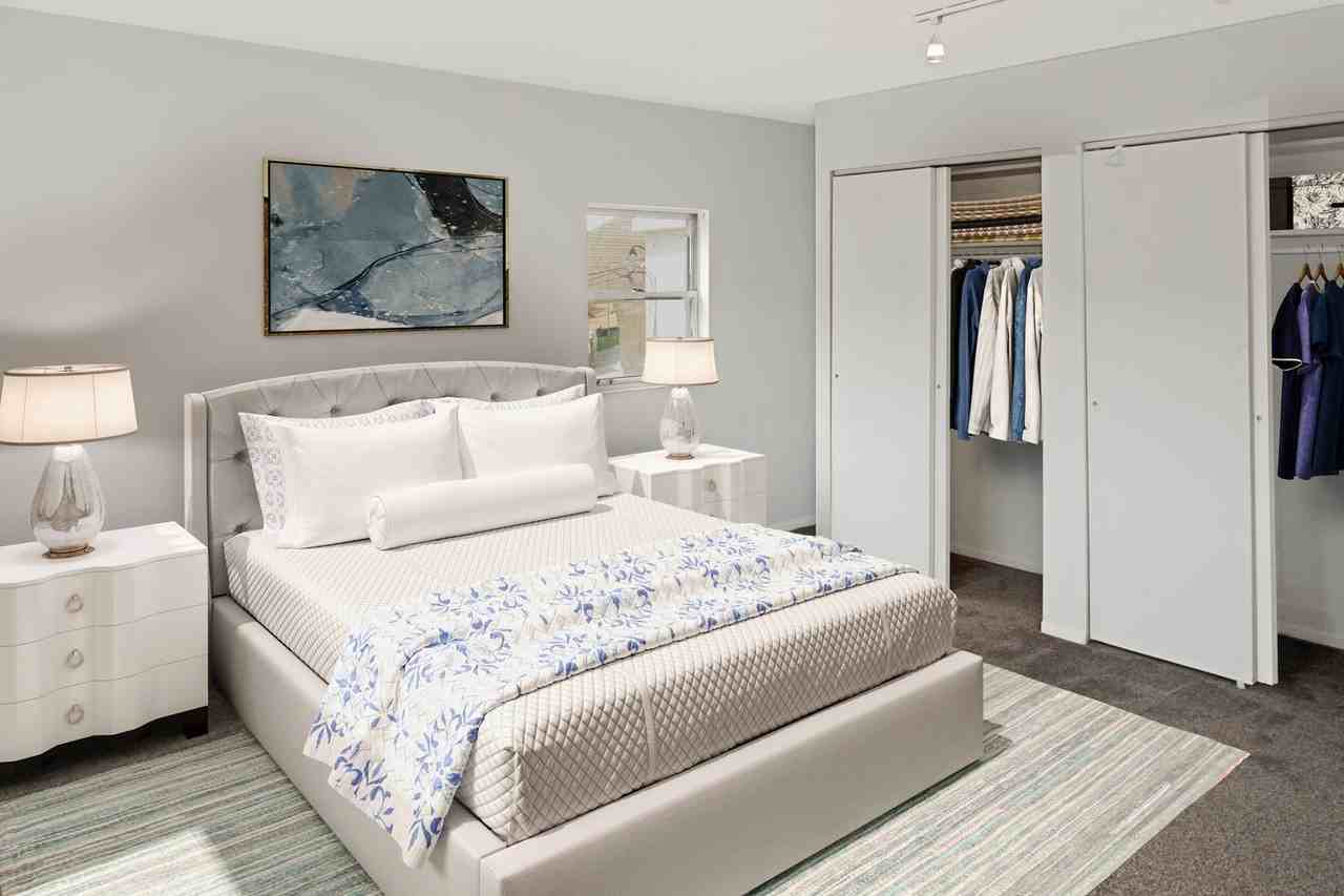 247 E Matsonford Rd - Photo 3 of 9