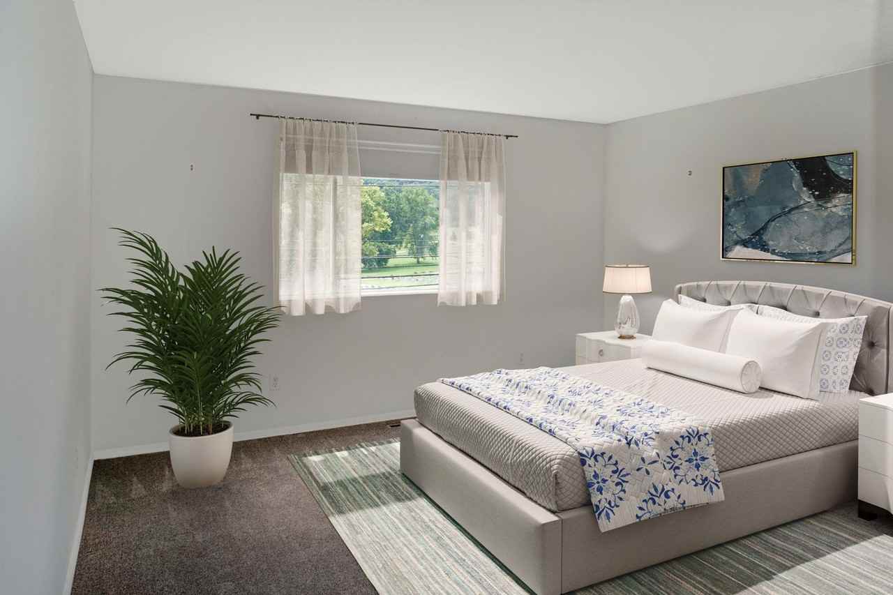 247 E Matsonford Rd - Photo 4 of 9