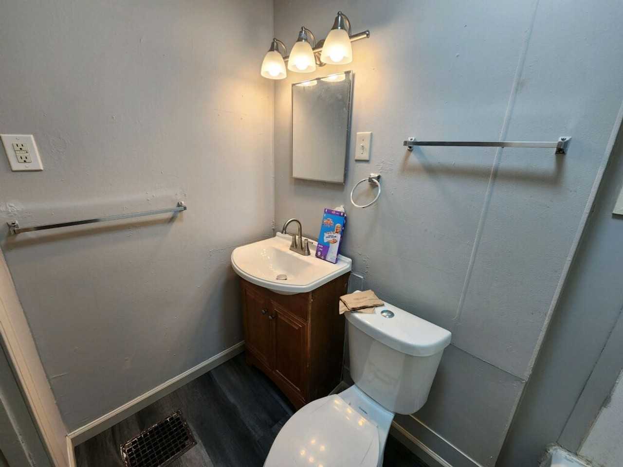 6234 Hancock Ave - Photo 2 of 24