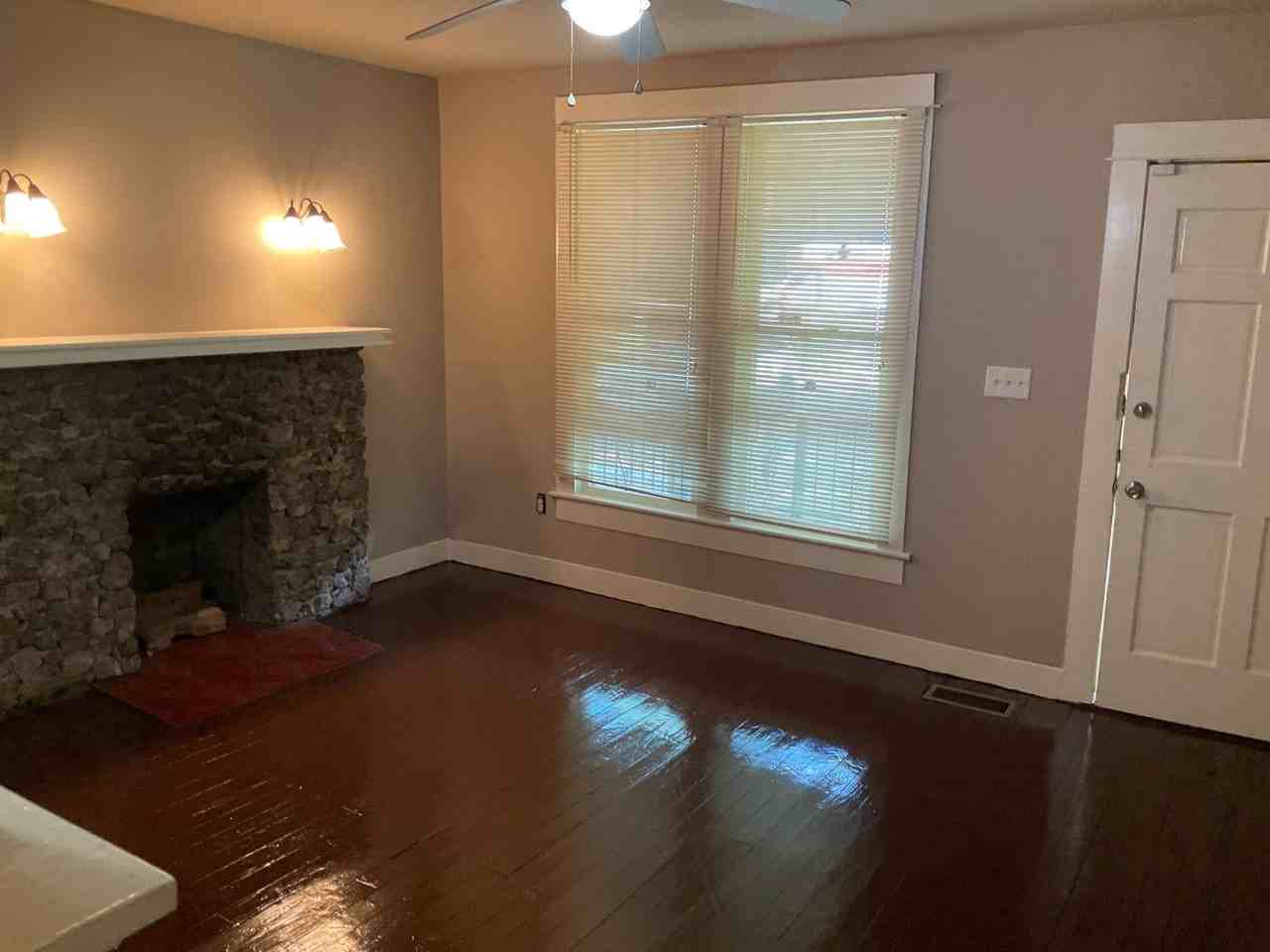 125 20th Ave Ne - Photo 4 of 15