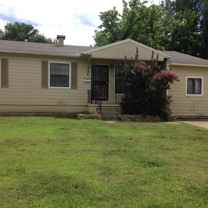 558 E 40th Pl N - Photo 1 of 1
