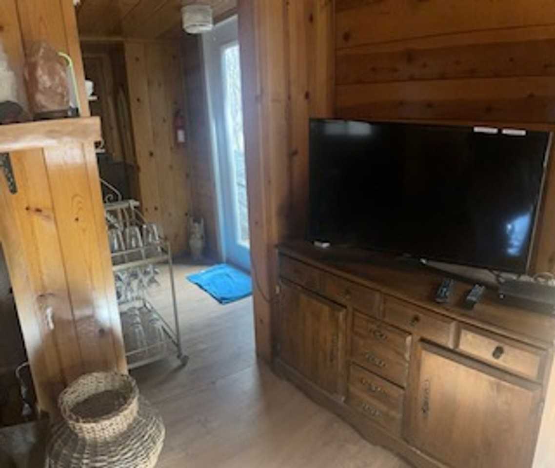 54991 Pine Crest Ave - Photo 4 of 13