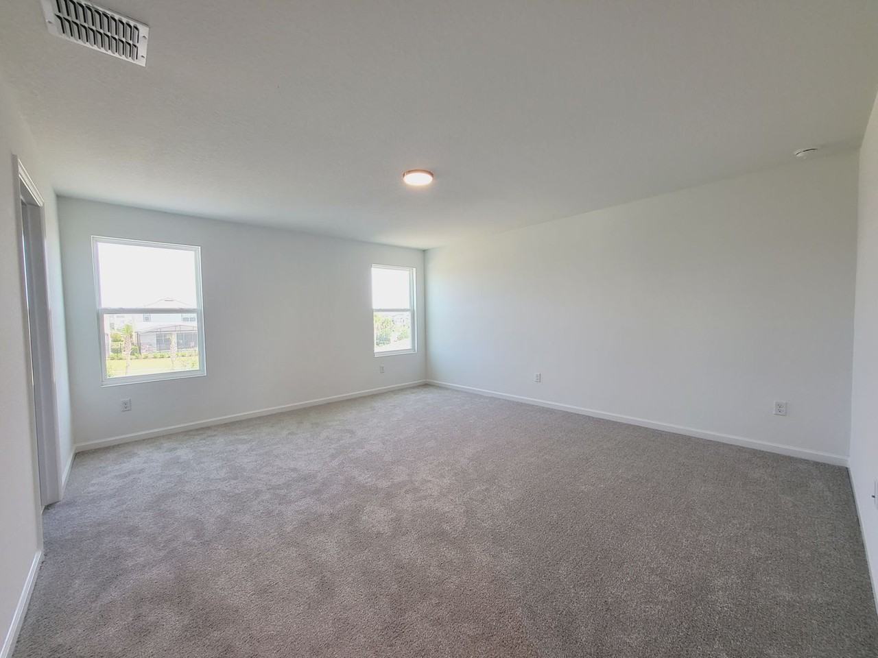 9051 Coral Cape St - Photo 6 of 24