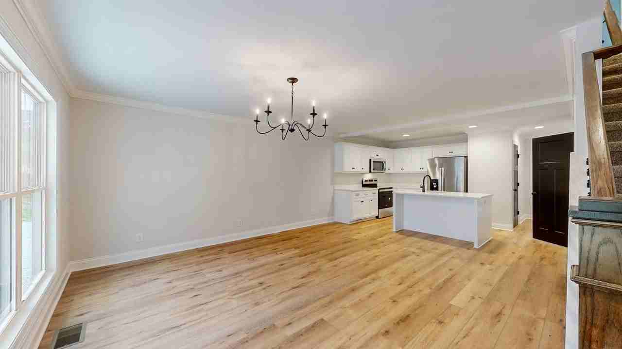 232 Twin Cove Dr - Photo 2 of 23