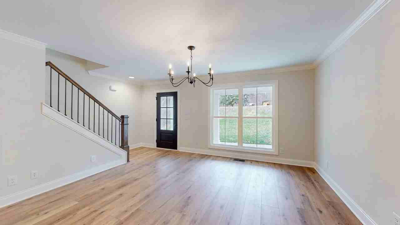 232 Twin Cove Dr - Photo 3 of 23