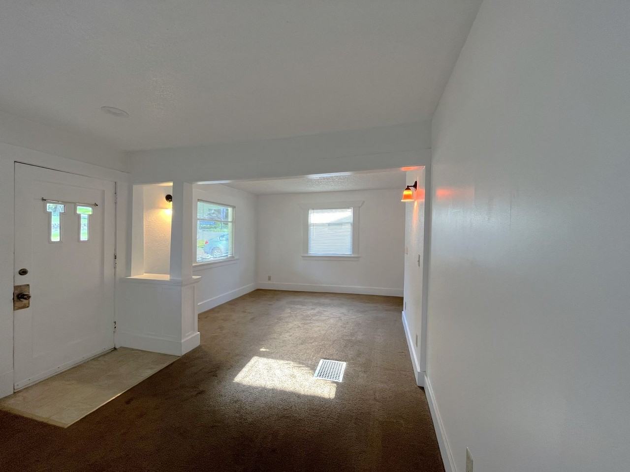 703 North Garden Street #A - Photo 4 of 30