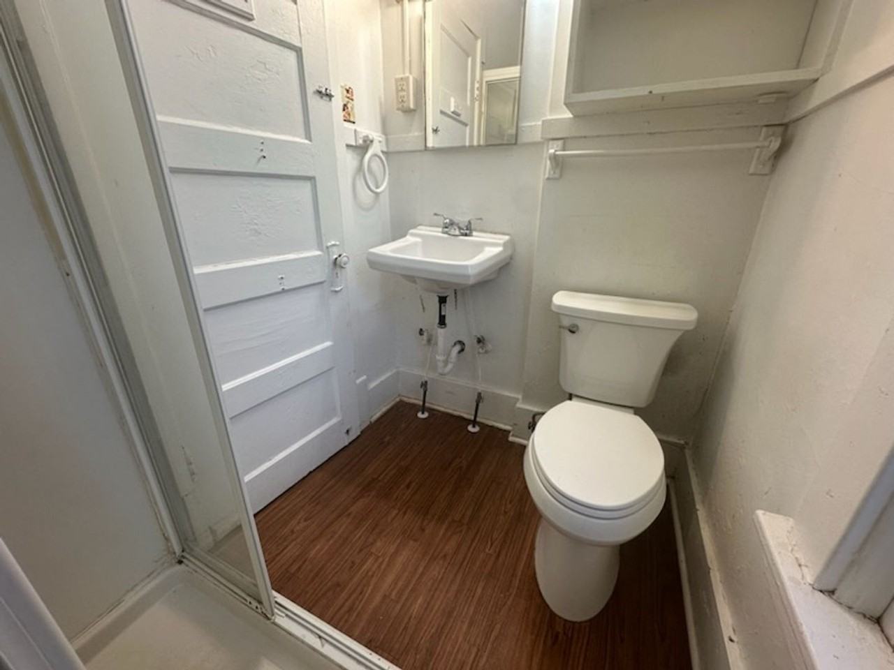 809 17th St SE - Photo 5 of 12