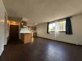 featured image of 1315 Daleview Dr