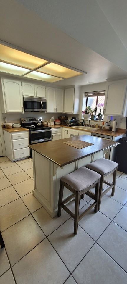 Tiffany Dr - Photo 3 of 15