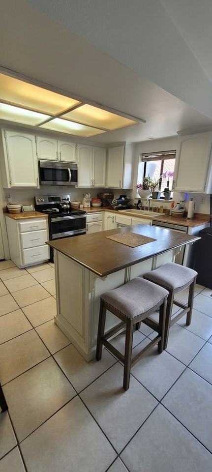 Tiffany Dr - Photo 6 of 15