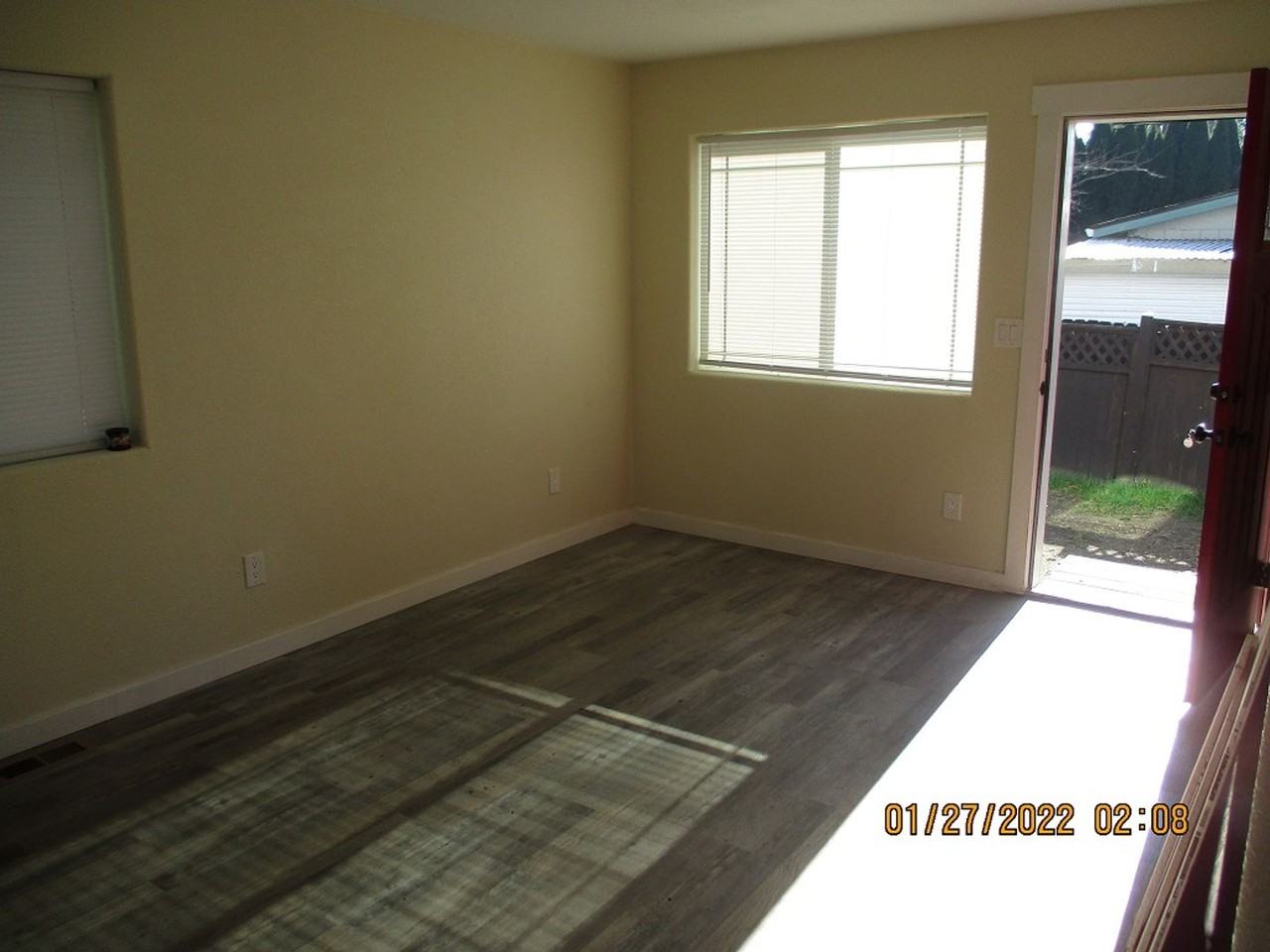 420 N 16th St - Photo 3 of 7