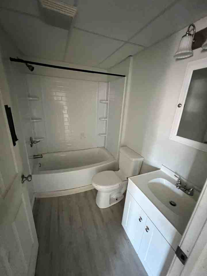 853 Lords Ct - Photo 7 of 7