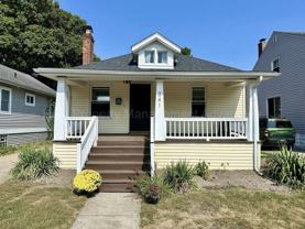 341 E Woodland St - Photo 1 of 1