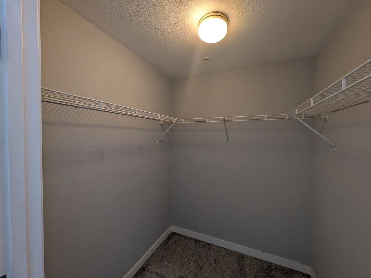 837 E 17th Ave #3L - Photo 7 of 24