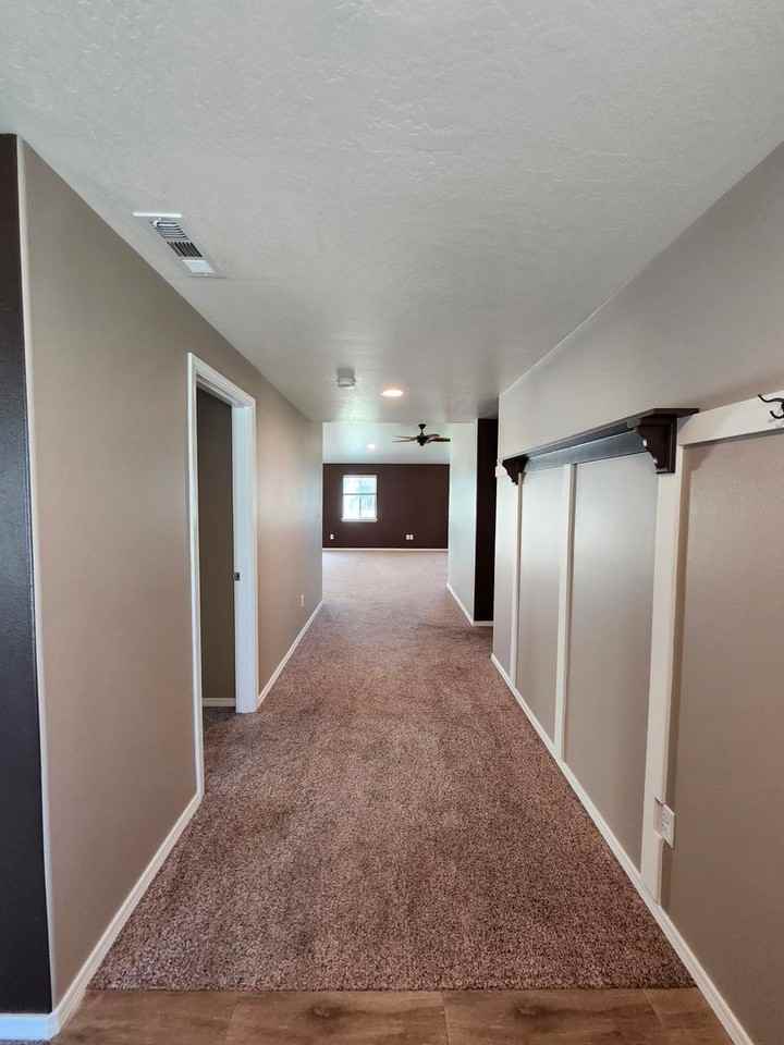 2920 Milton Ln - Photo 5 of 35