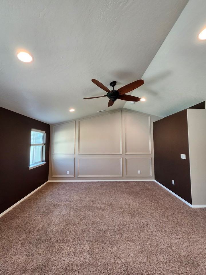 2920 Milton Ln - Photo 6 of 35