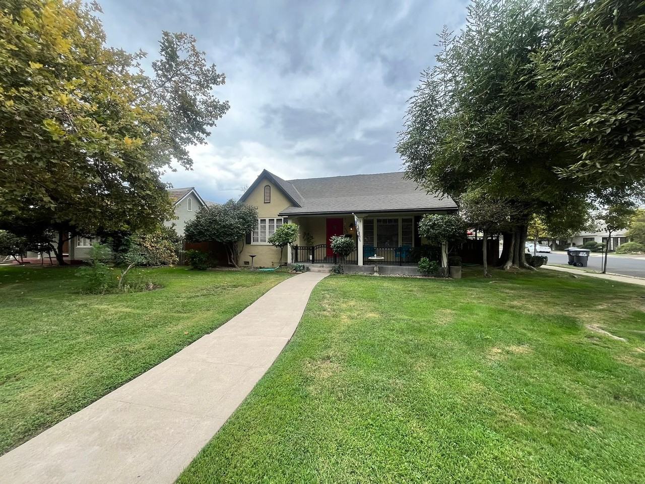 1625 W Burrel Ave - Photo 3 of 20