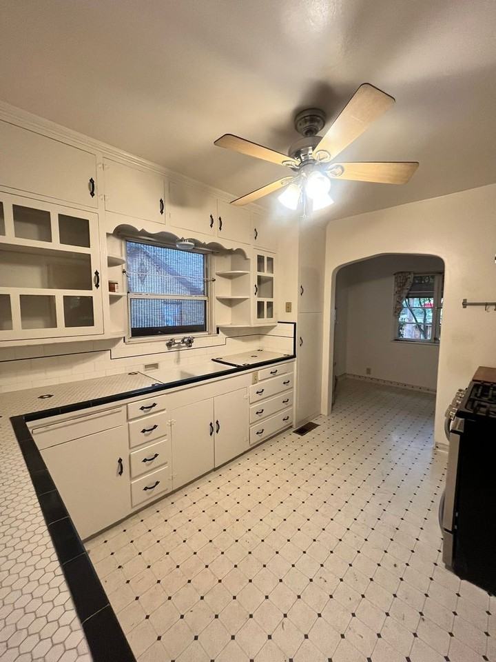 1625 W Burrel Ave - Photo 5 of 20