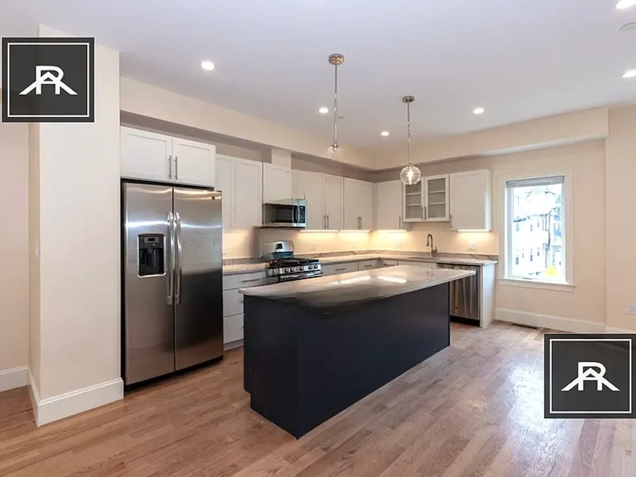 122A Tremont St - Photo 2 of 15